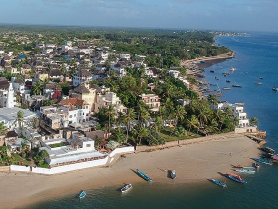 For Your Safaris To Kenya, Uganda, Tanzania, Rwanda & Zanzibar