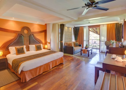 Enashipai Resort & Spa