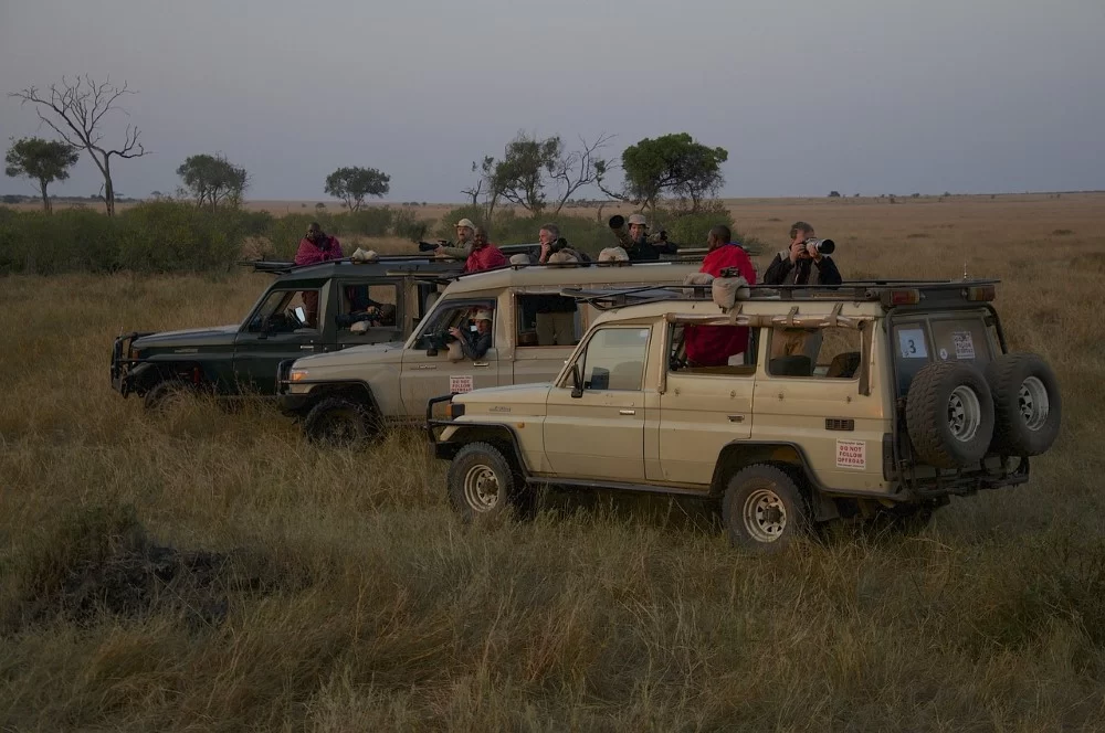 safari in kenya cost