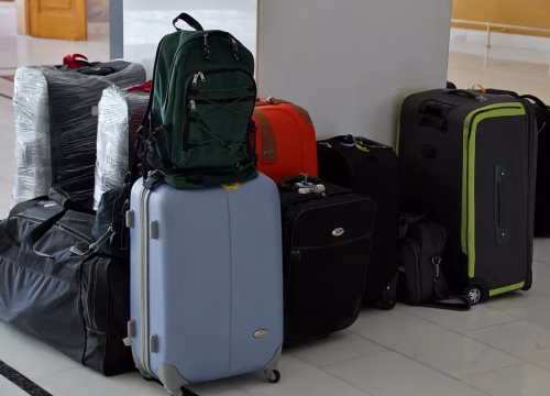 suitcase 811122 1280